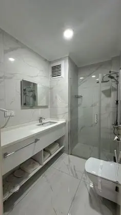 Standard Oda, 1 En Büyük (King) Boy Yatak, Dağ Manzaralı