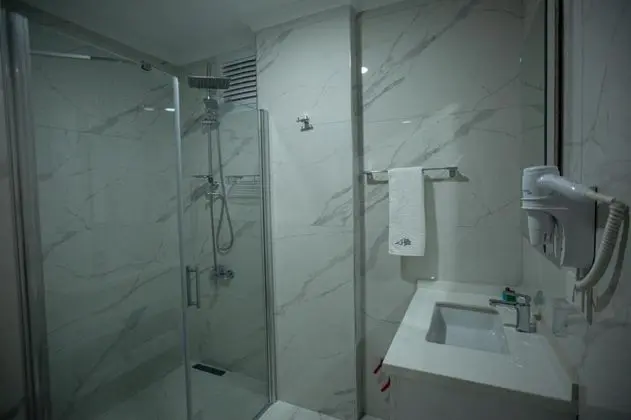 Standart Oda, Deniz Manzaralı, Klimalı
