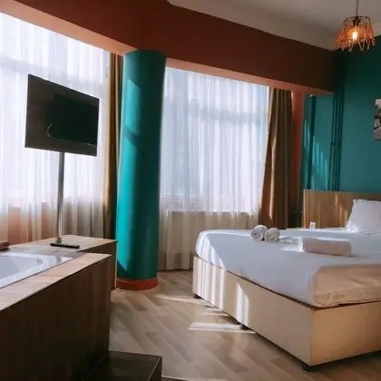 Comfort Tek Büyük Yataklı Oda, Jakuzi