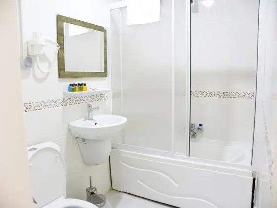 Standard Tek Büyük Yataklı Oda