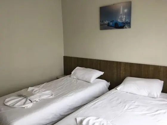 Standard Üç Kişilik Oda