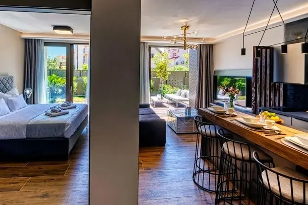 Luxury Apart Daire, 1 Yatak Odası, Sıcak Su Havuzu, Deniz Manzaralı