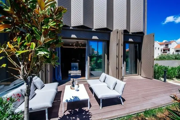 Luxury Apart Daire, 1 Yatak Odası, Sıcak Su Havuzu, Deniz Manzaralı