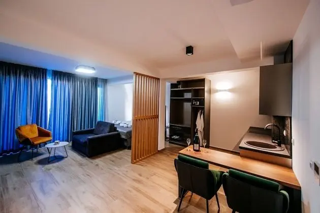 Deluxe Stüdyo Süit, Havuz Kullanımı, Bahçe Manzaralı