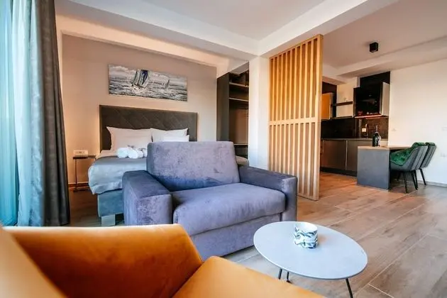 Deluxe Stüdyo Süit, Havuz Kullanımı, Bahçe Manzaralı