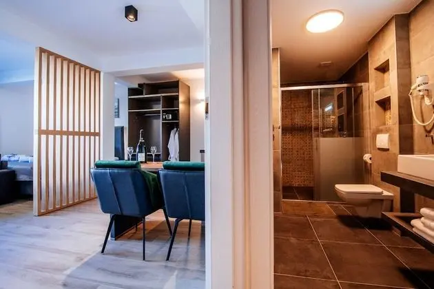 Deluxe Stüdyo Süit, Havuz Kullanımı, Bahçe Manzaralı