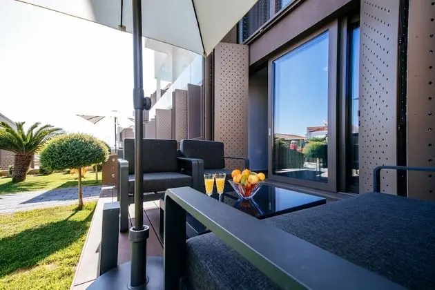 Exclusive Apart Daire, 1 Yatak Odası, Havuz Kullanımı, Deniz Manzaralı