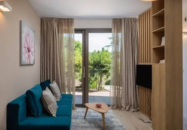 Design Apart Daire, 1 Yatak Odası, Havuz Kullanımı, Deniz Manzaralı