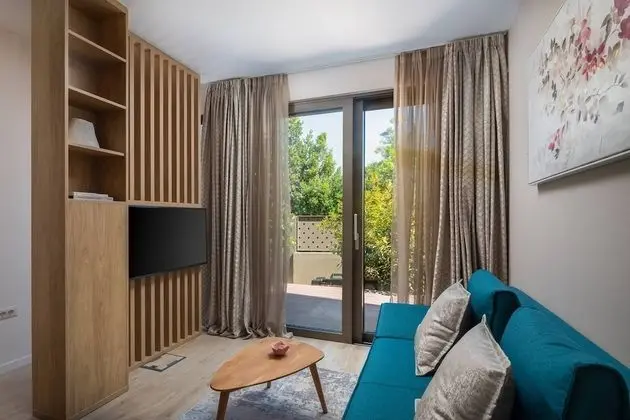 Exclusive Apart Daire, 1 Yatak Odası, Havuz Kullanımı, Deniz Manzaralı