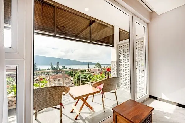 Deluxe Tek Büyük Yataklı Oda, 1 Yatak Odası, Göl Manzaralı