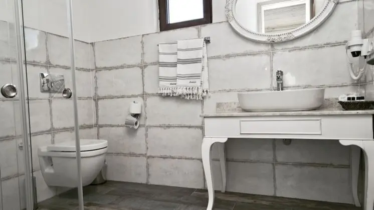 Deluxe Tek Büyük Yataklı Oda, Dağ Manzaralı