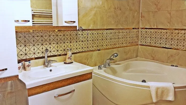 Deluxe Üç Kişilik Oda