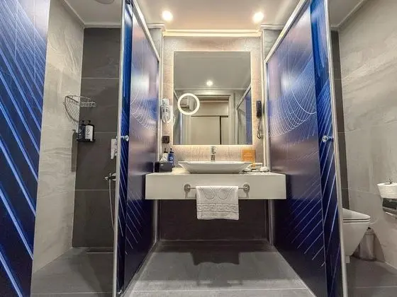 Deluxe Üç Kişilik Oda