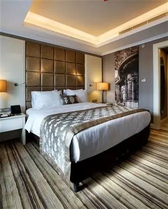 Deluxe Deniz Manzaralı Oda 
