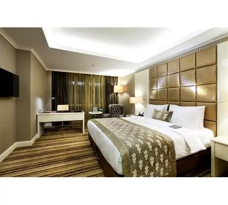 Deluxe Deniz Manzaralı Oda 