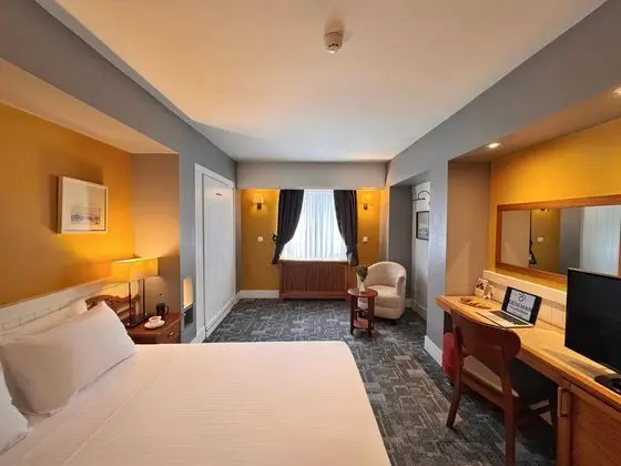 https://images.etstur.com/imgproxy/resize/2560x1440/files/images/hotelImages/etsrooms/356/Dedeman_Ski_Lodge_Palandoken_20260113132040_1.jpg