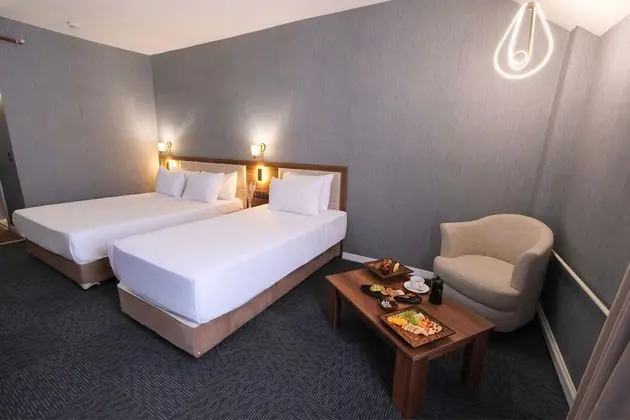 Superior Oda
