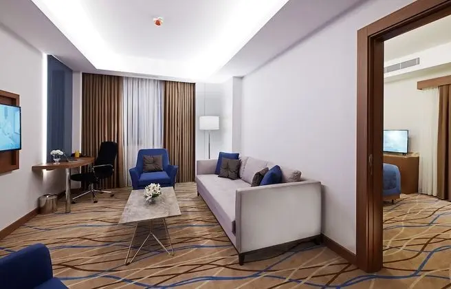 Grand Süit, 1 Yatak Odası, Jakuzi, Şehir Manzaralı