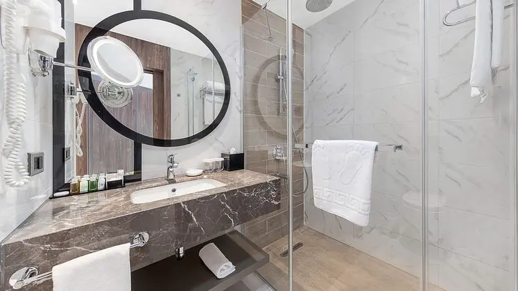 Deluxe (İptal Edilemez) Oda