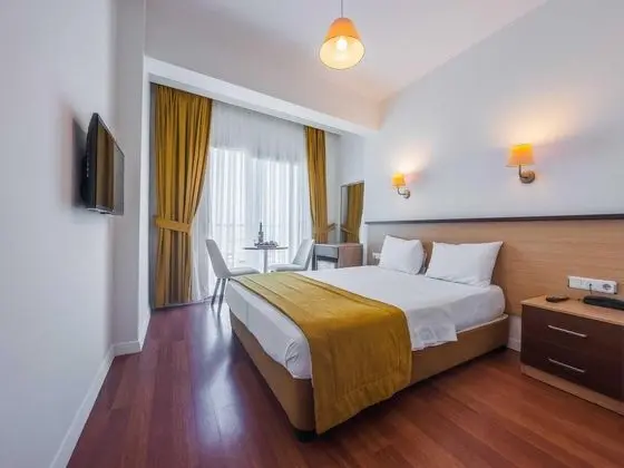 Standart Double Oda,Deniz ve Şehir Manzaralı,Non-Smoking Room