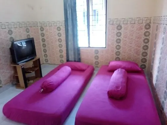 Tek Büyük Yataklı Oda