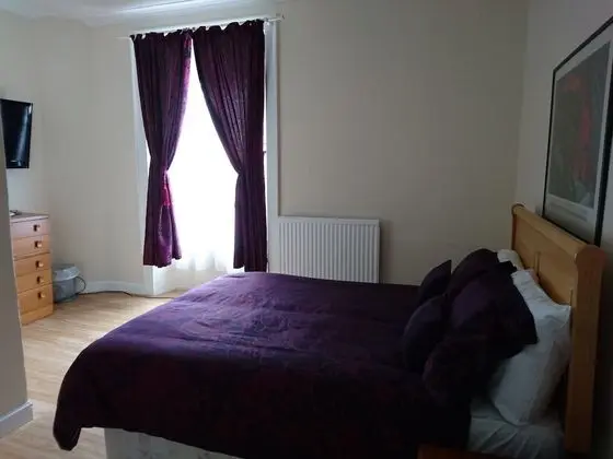 Tek Büyük Yataklı Oda, Banyolu/Duşlu (Walk-in Shower)
