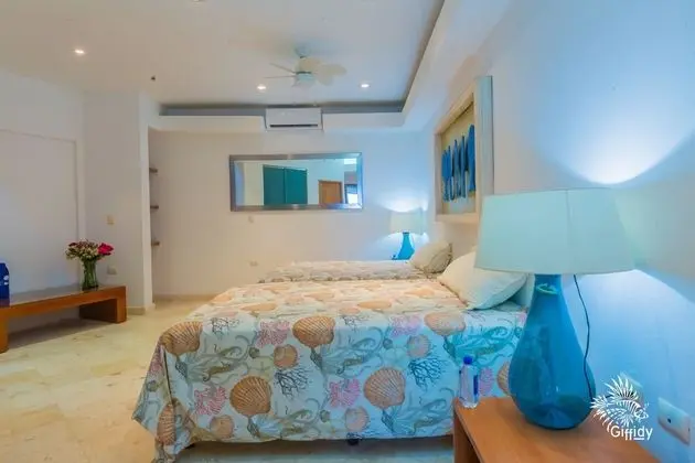 Deluxe 2 Queen beds