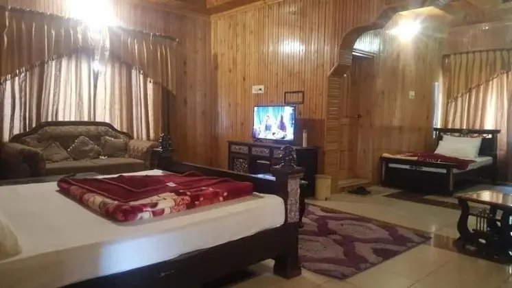 Standard Tek Büyük Yataklı Oda