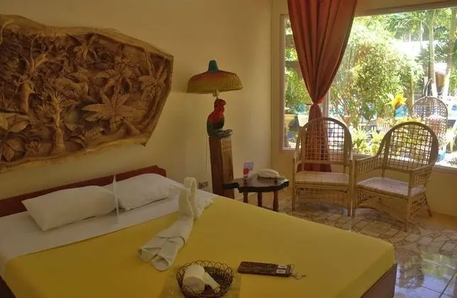 Queen Room