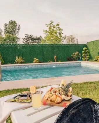 Villa, Havuz Manzaralı, Isıtmalı Özel Havuzlu