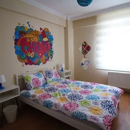 Tek Büyük Yataklı Oda, Ortak Banyo