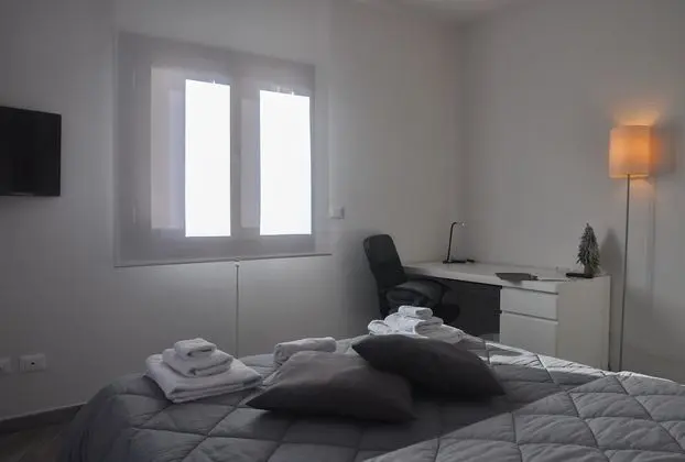 Design Tek Büyük Yataklı Oda, Balkon, Dağ Manzaralı