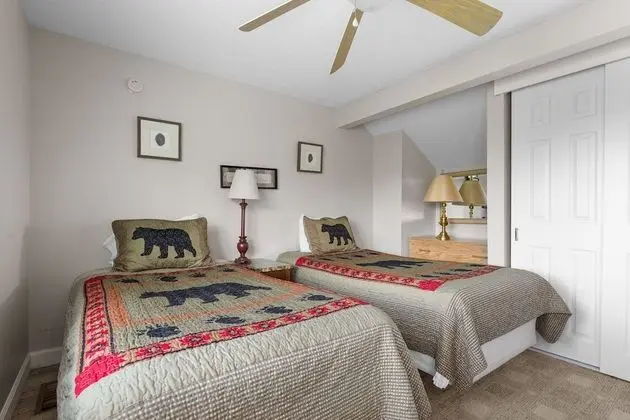 Daire, 1 En Büyük (King) Boy Yatak ve Çekyat, Balkon, Dağ Manzaralı (#D302)