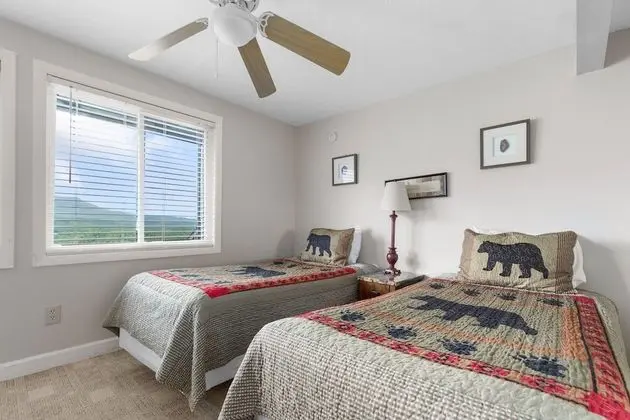 Daire, 1 En Büyük (King) Boy Yatak ve Çekyat, Balkon, Dağ Manzaralı (#D302)
