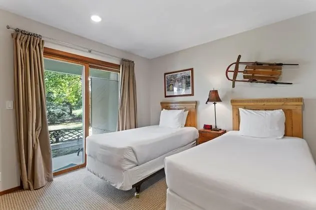 Lakeside Condo at Deer Valley - 3 Bedroom - #1763