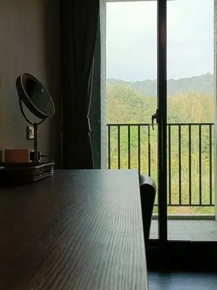 Design Tek Büyük Yataklı Oda