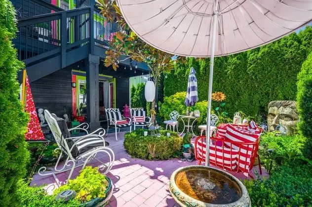 Deluxe Büyük Yataklı Tek Kişilik Oda, 1 Büyük (Queen) Boy Yatak, Küvet, Avlu