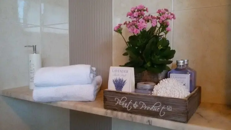 Comfort Tek Büyük Yataklı Oda