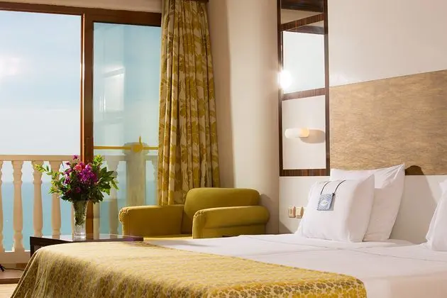 1 Çift ​​kişilik Yatak Side Sea View