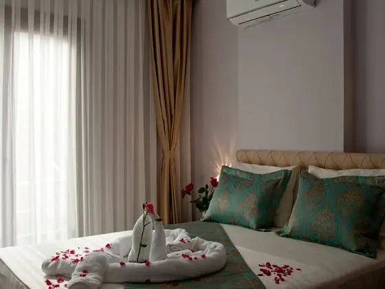 Standart Oda, Bahçe Manzaralı