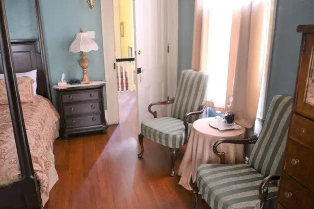 Deluxe 2 Bedroom Suite with Balcony: The Mathilde (2nd Floor)
