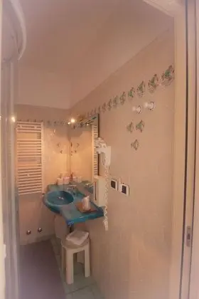 Economy Tek Büyük Yataklı Oda