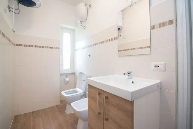 Basic Tek Büyük Yataklı Oda, Bahçe Manzaralı