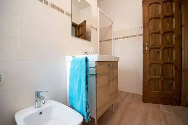 Basic Tek Büyük Yataklı Oda, Bahçe Manzaralı