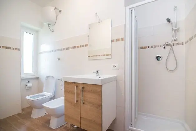 Basic Tek Büyük Yataklı Oda, Bahçe Manzaralı