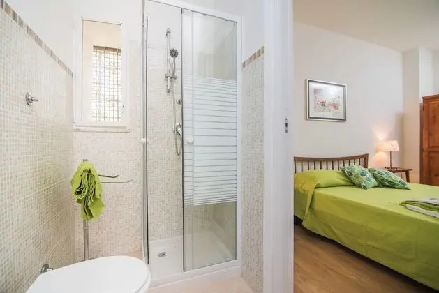 Tek Büyük Yataklı Oda, Bahçe Manzaralı