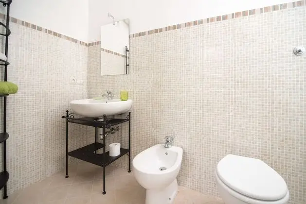 Tek Büyük Yataklı Oda, Bahçe Manzaralı