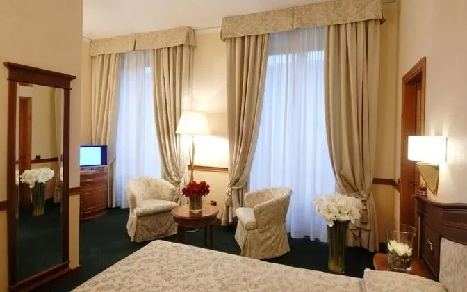 Executive Tek Büyük Yataklı Oda