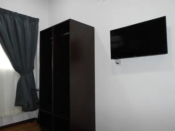 Standard Üç Kişilik Oda, Penceresiz