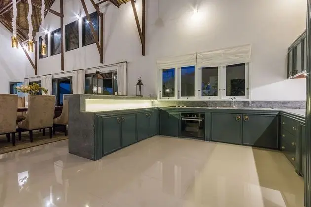 Luxury Villa, 4 Yatak Odası, Sigara İçilmez, Bahçe Manzaralı